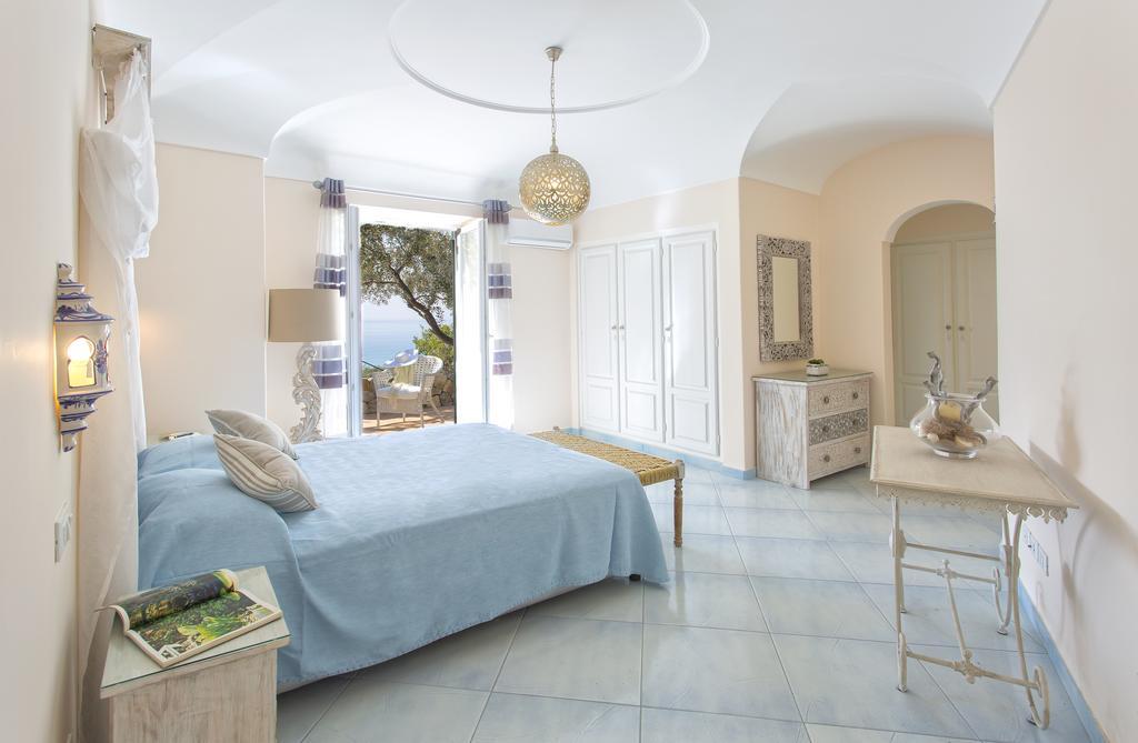 Villa dei Lecci - 5 Luxury villas with private pool or jacuzzi Forio di Ischia Zewnętrze zdjęcie